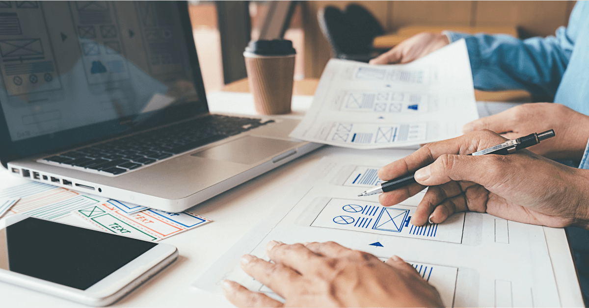 Co należy wziąć pod uwagę, projektując aplikację mobilną?