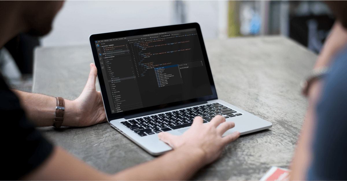 Jak zacząć pracę z frameworkiem Laravel - kurs dla początkujacych