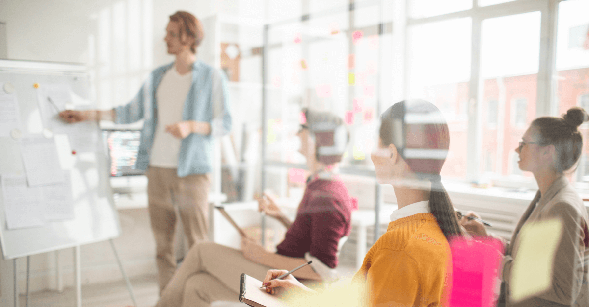 Dowiedz się, jak zdobyć fundusze na szkolenia!